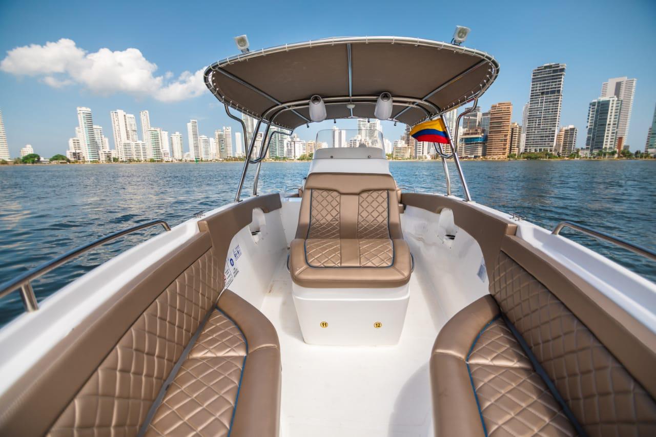 YO NO SE MAÑANA SPEEDBOAT 29 FEET