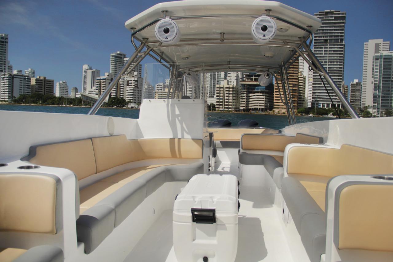 VICKY SPEEDBOAT 42 FEET