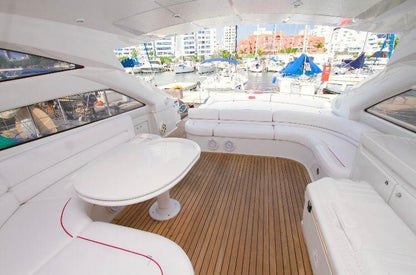 PERSHING YACHT 56 FEET