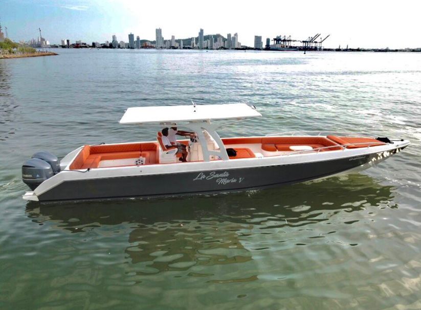 SPEEDBOAT 42 FEET